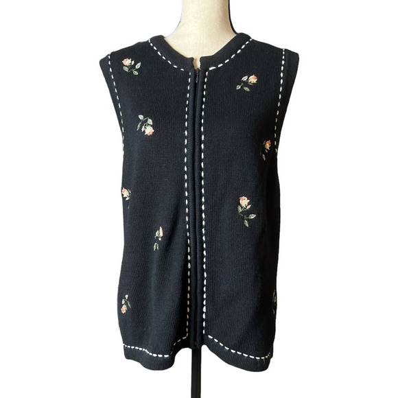 Blair Sleeveless Sweater Vest in Black with Embroidered Roses Size Medium - Picture 1 of 5